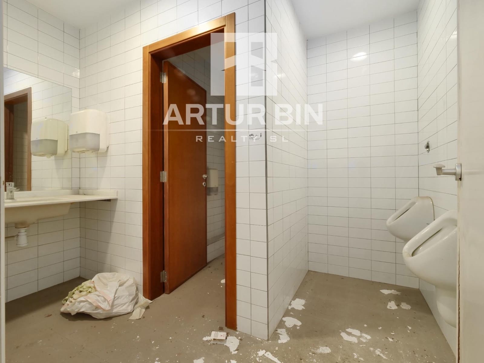 Local Commercial à vendre à Valence ville - 700 000 € (Ref: 9410995)