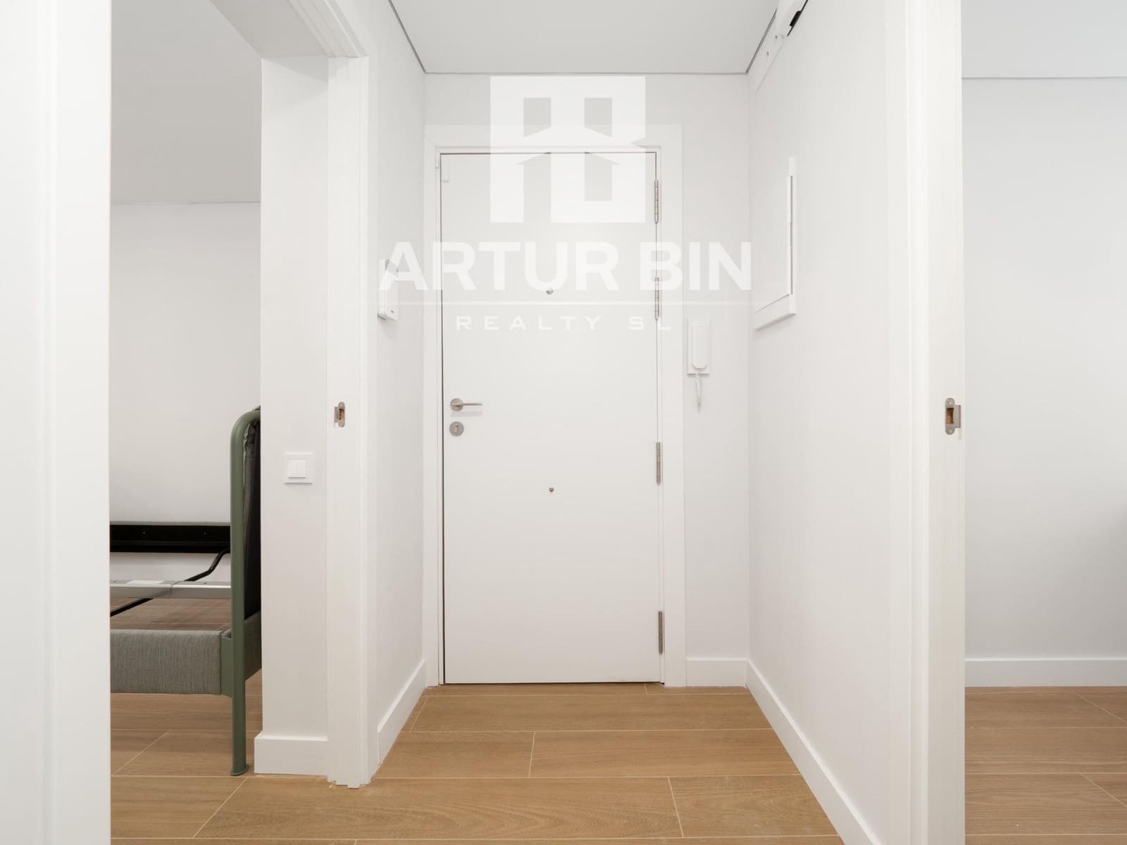 5 slaapkamer Appartement te koop in Valencia stad - € 360.000 (Ref: 9419780)