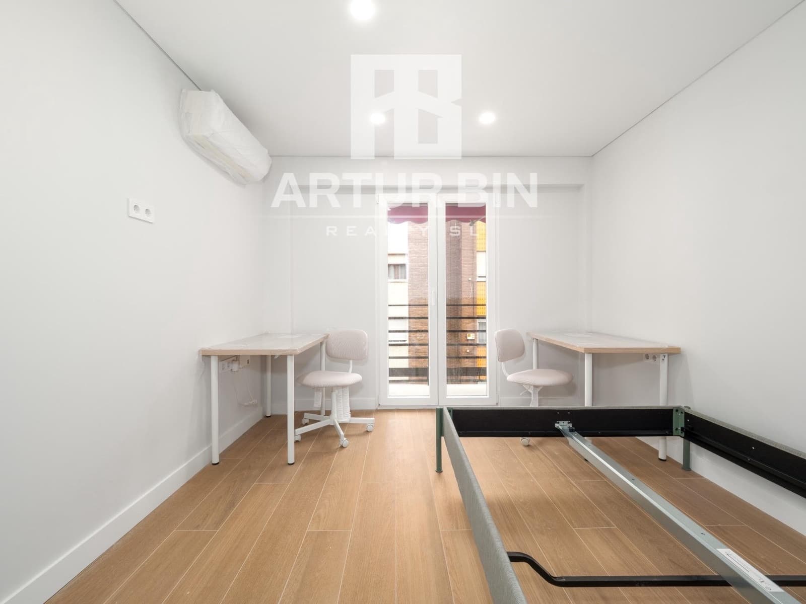 5 slaapkamer Appartement te koop in Valencia stad - € 360.000 (Ref: 9419780)