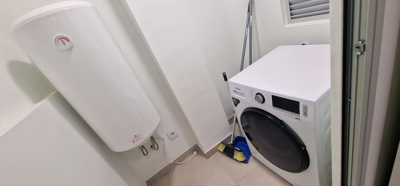 2 soverom Leilighet til salgs i Cala de Finestrat med svømmebasseng - € 280 000 (Ref: 9450961)