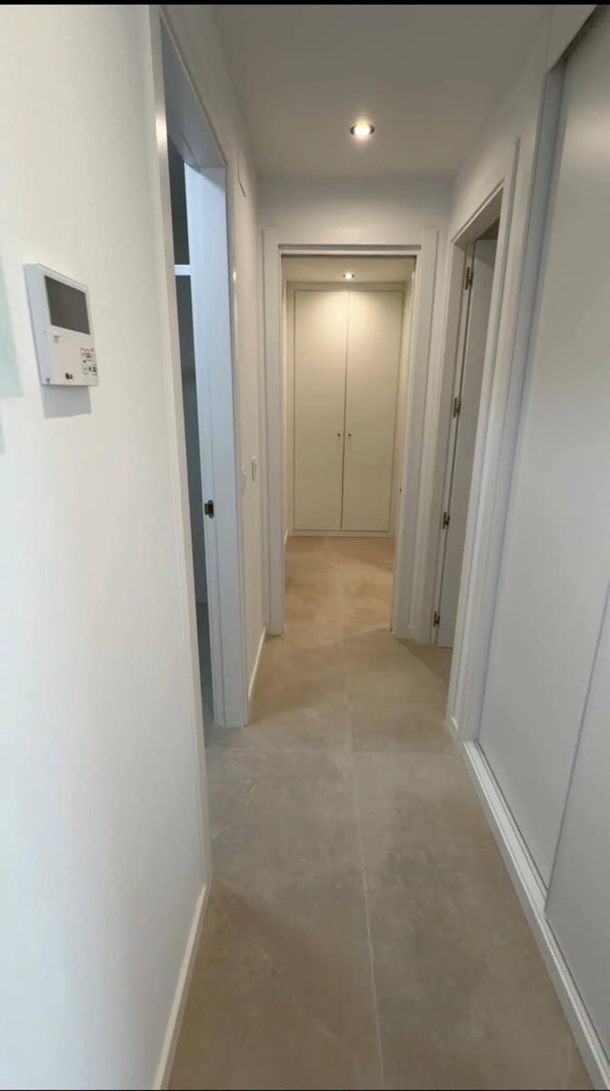 2 bedroom Apartment for rent in Finestrat with pool - € 2,320 (Ref: 9481203)