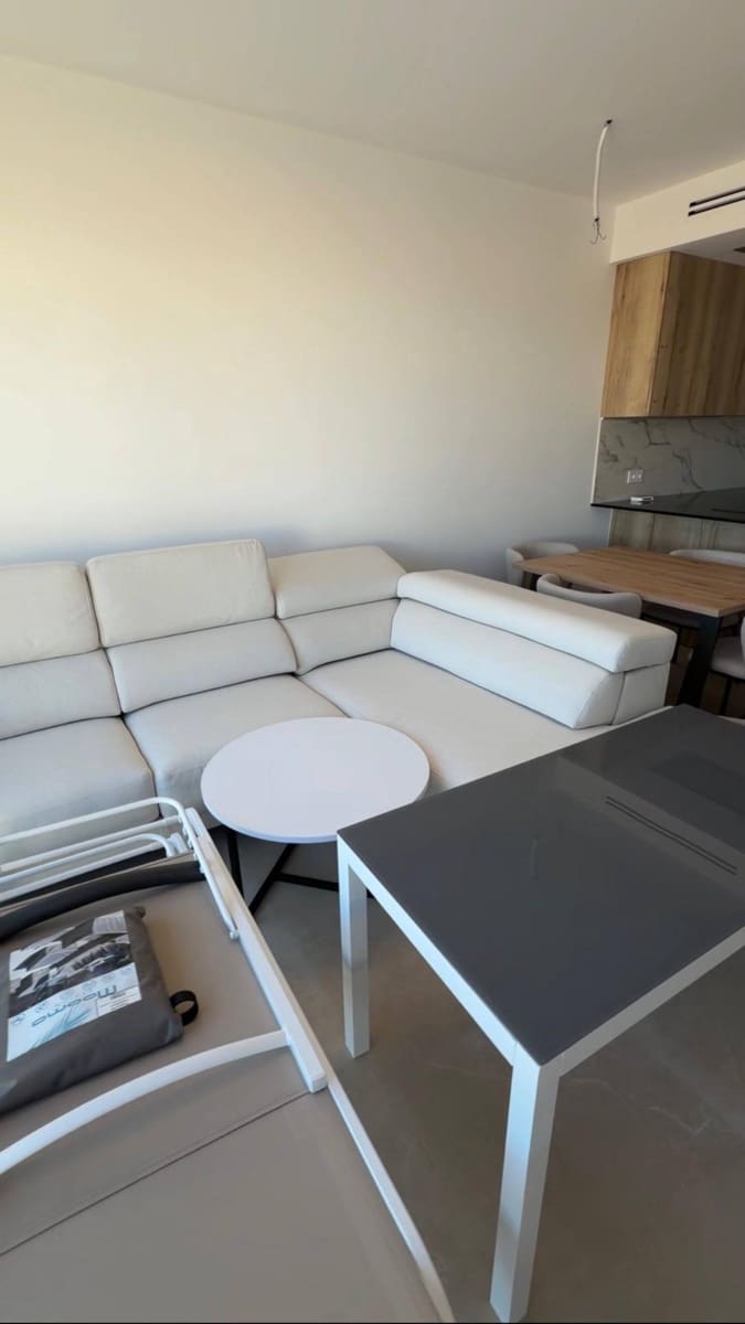 2 bedroom Apartment for rent in Finestrat with pool - € 2,320 (Ref: 9481203)