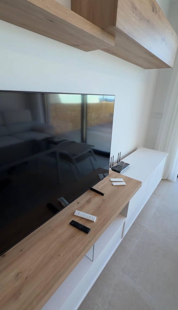 2 bedroom Apartment for rent in Finestrat with pool - € 2,320 (Ref: 9481203)