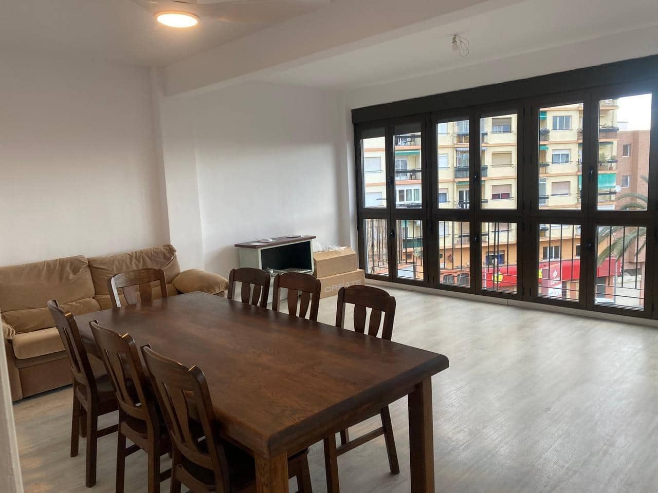 Apartamento de 3 habitaciones en Alicante / Alacant ciudad en alquiler - 1.150 € (Ref: 9483530)