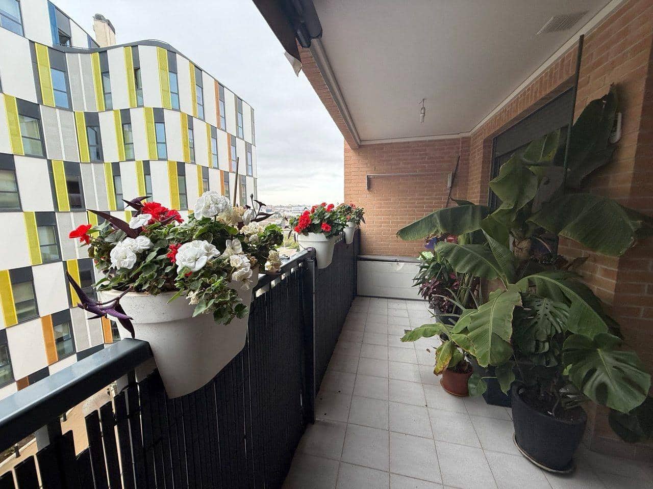 1 bedroom Apartment for sale in Valencia city with pool garage - € 345,000 (Ref: 9488354)