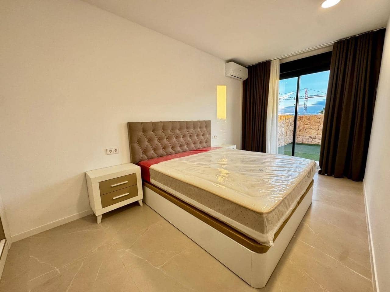 3 bedroom Apartment for rent in Finestrat with pool - € 2,700 (Ref: 9488355)