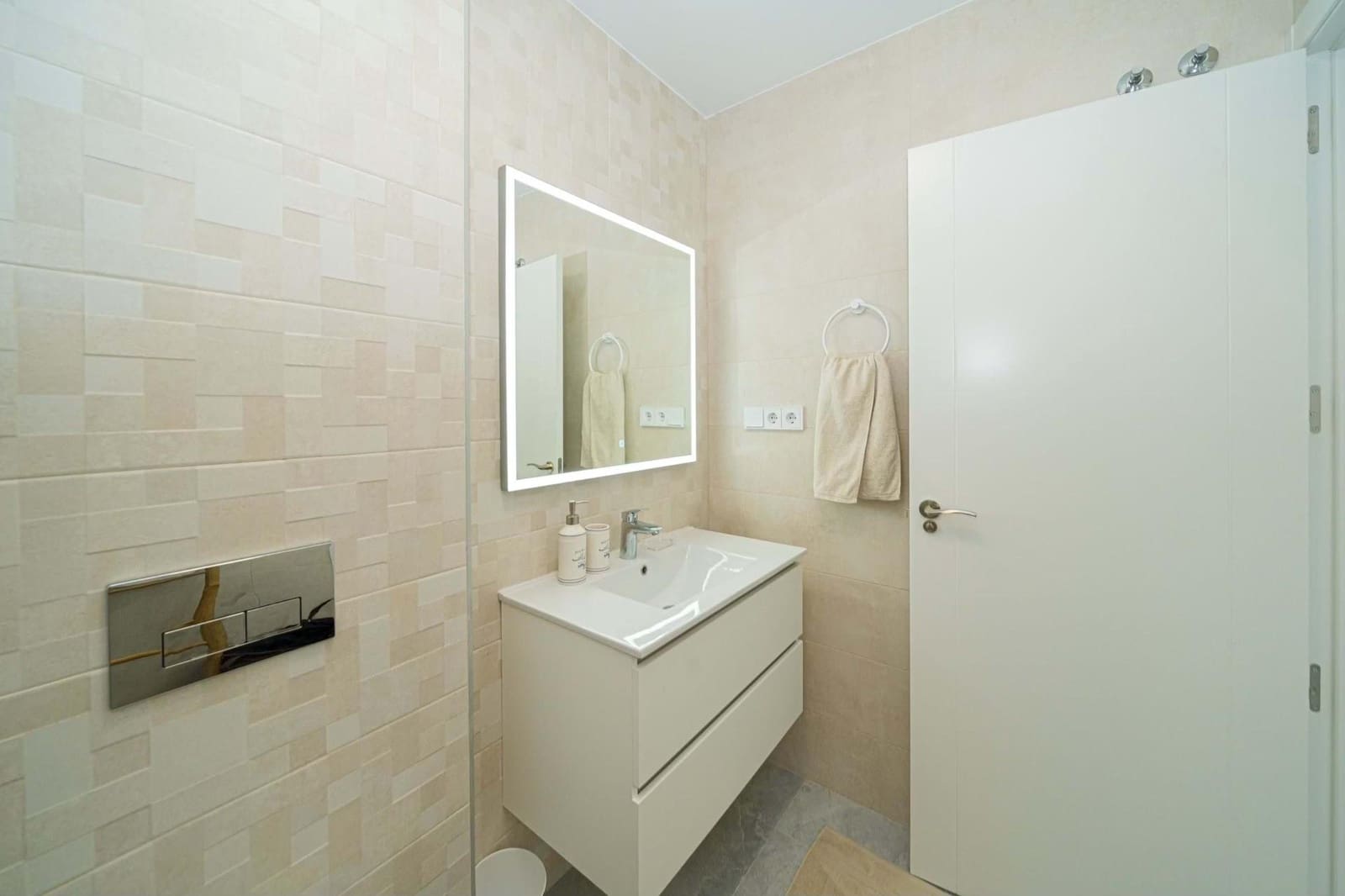 2 soveværelse Lejlighed til leje i Finestrat med swimmingpool - € 1.800 (Ref: 9491461)