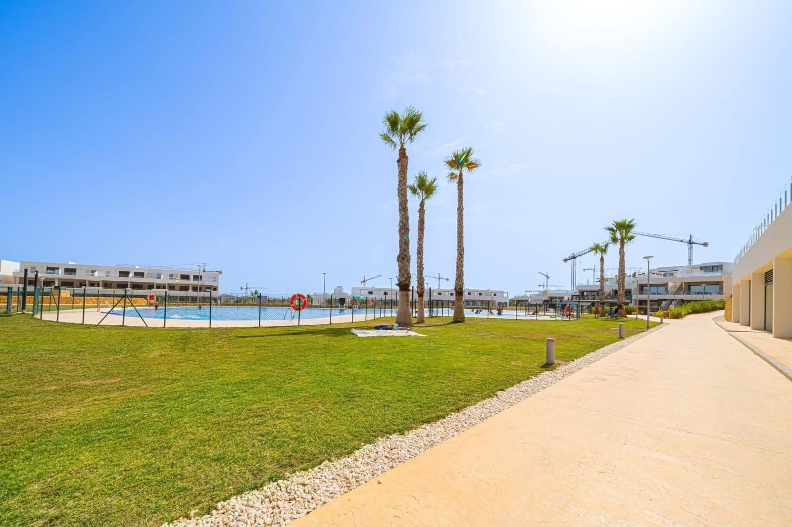 2 soveværelse Lejlighed til leje i Finestrat med swimmingpool - € 1.800 (Ref: 9491461)