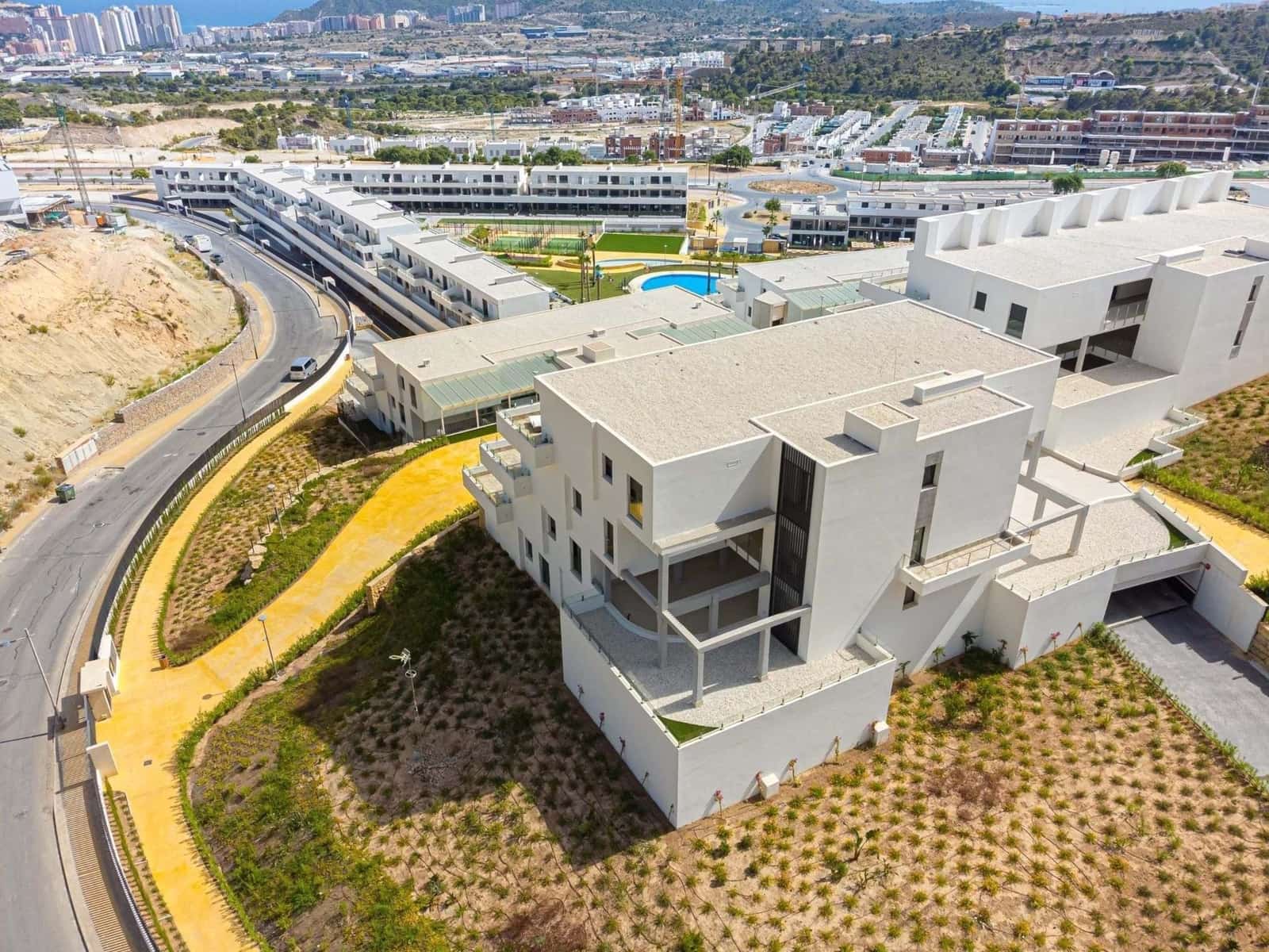 2 soveværelse Lejlighed til leje i Finestrat med swimmingpool - € 1.800 (Ref: 9491461)