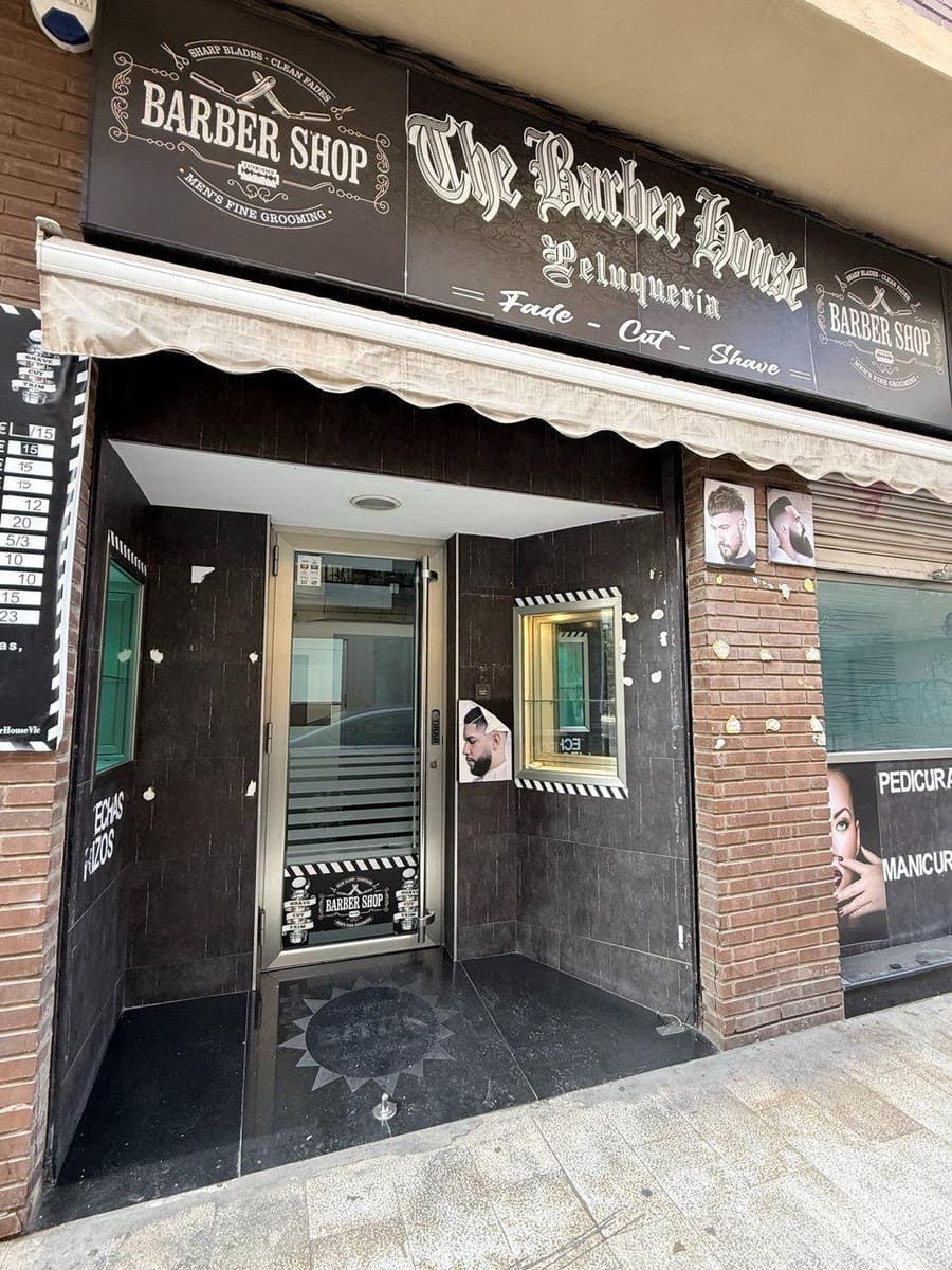 Kaupallinen vuokrattavana paikassa Valencia kaupunki - 550 € (Ref: 9502381)