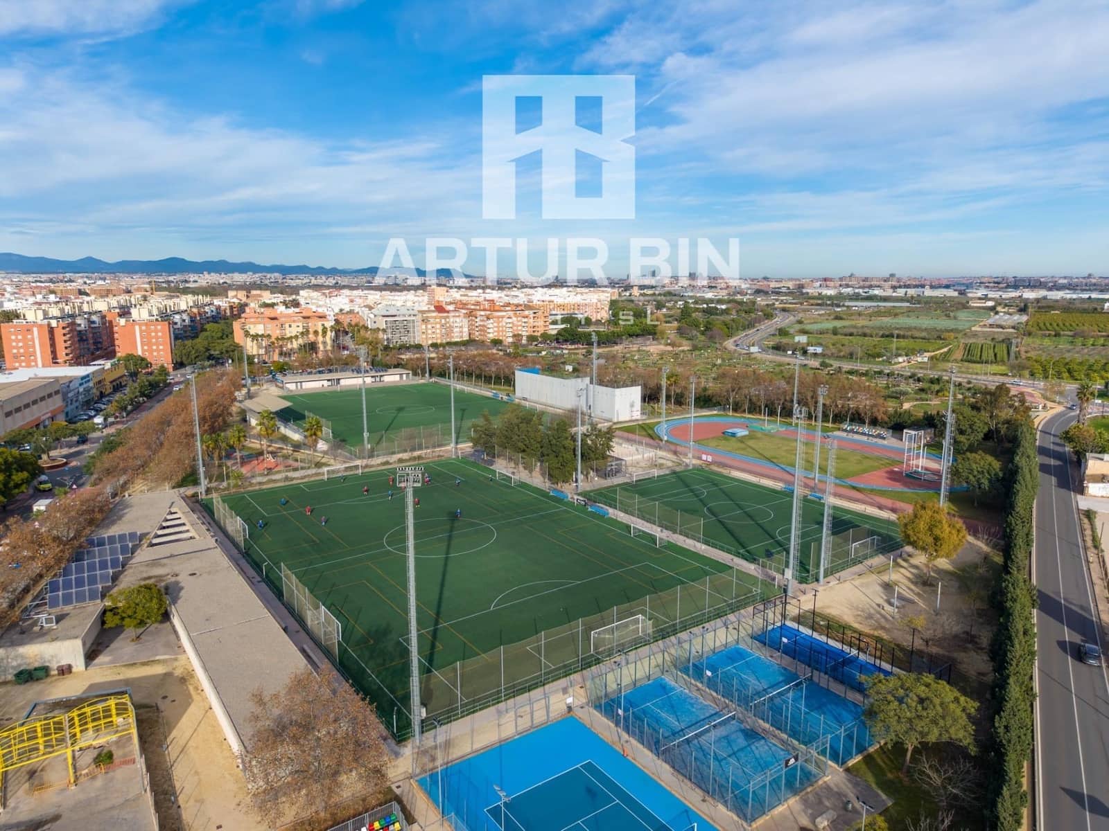 Casa de 4 habitaciones en Alaquàs en venta con garaje - 500.000 € (Ref: 9502675)