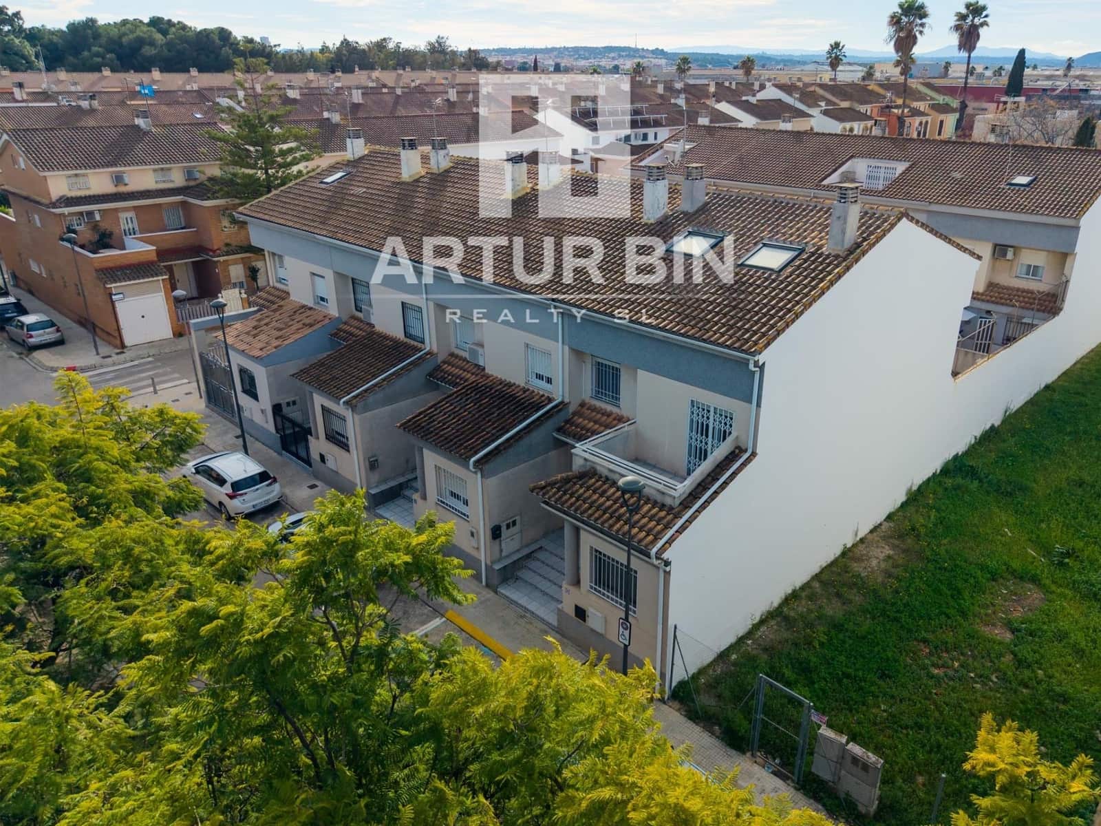 Casa de 4 habitaciones en Alaquàs en venta con garaje - 500.000 € (Ref: 9502675)