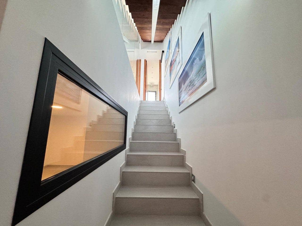 4 Zimmer Villa zu vermieten in Finestrat mit Pool Garage - 5.000 € (Ref: 9504314)