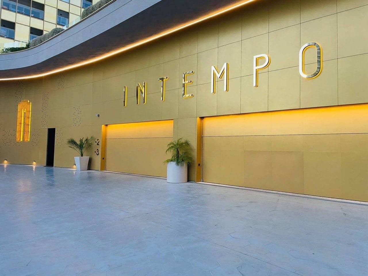 2 soveværelse Lejlighed til salg i Benidorm med swimmingpool - € 525.000 (Ref: 9518930)