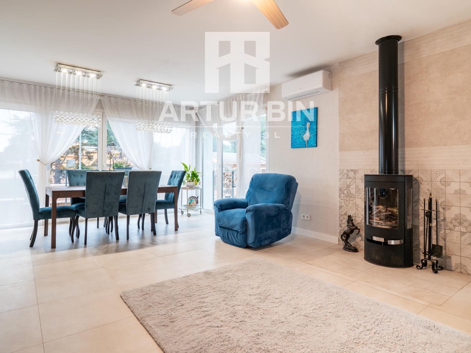 5 soverom Villa til salgs i L'Eliana med svømmebasseng garasje - € 597 000 (Ref: 9561821)