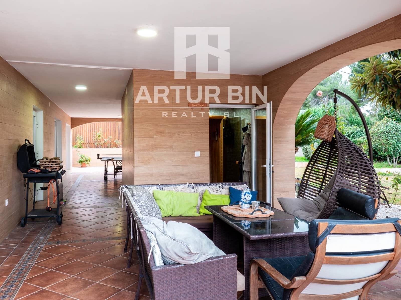 5 soverom Villa til salgs i L'Eliana med svømmebasseng garasje - € 597 000 (Ref: 9561821)