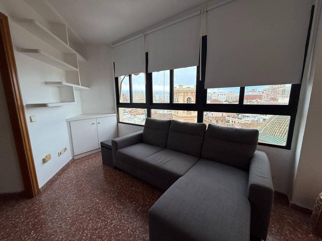 2 soveværelse Lejlighed til leje i Valencia by med garage - € 1.300 (Ref: 9565261)