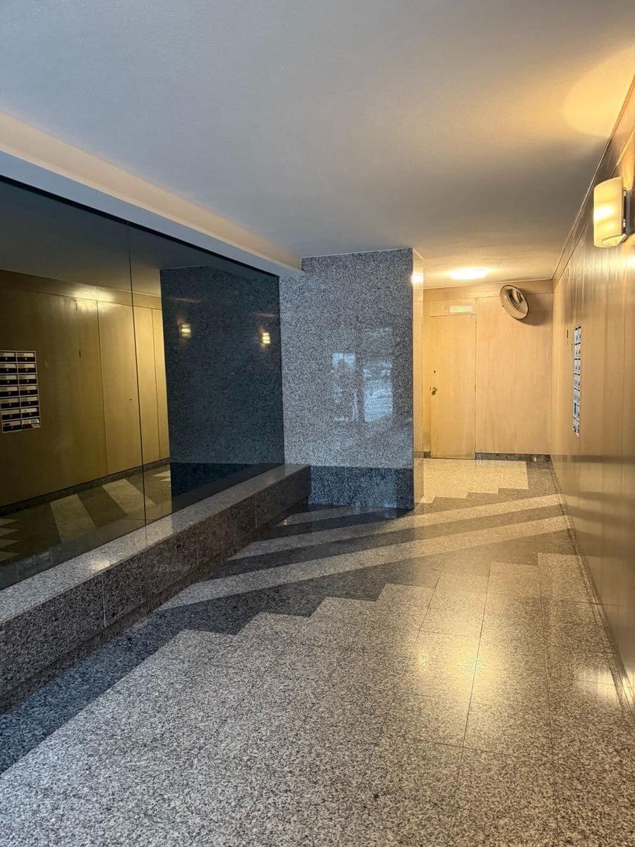 2 soveværelse Lejlighed til leje i Valencia by med garage - € 1.300 (Ref: 9565261)