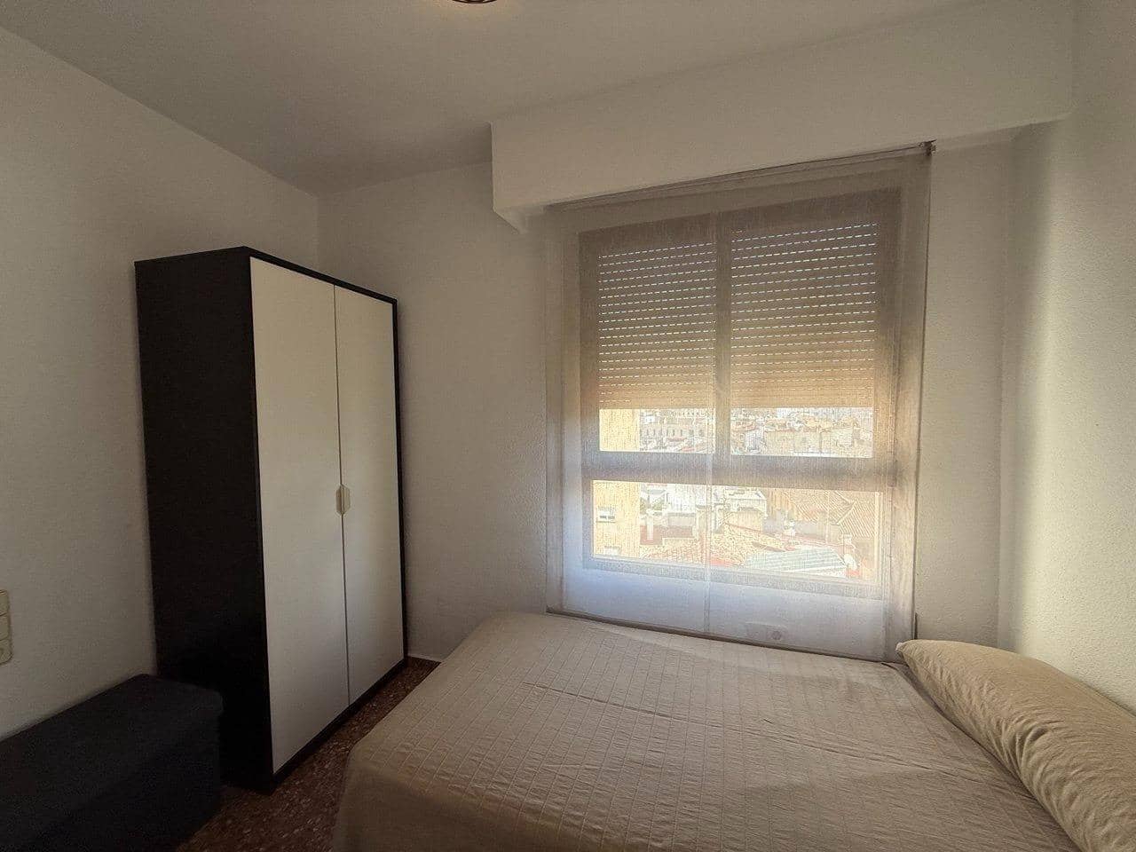 2 bedroom Apartment for rent in Valencia city with garage - € 1,200 (Ref: 9565261)