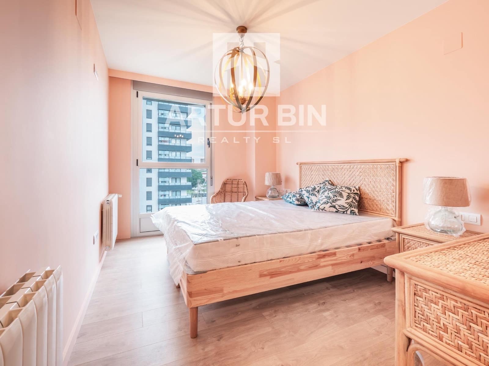 3 Zimmer Apartment zu verkaufen in Valencia Stadt mit Pool - 650.000 € (Ref: 9571197)