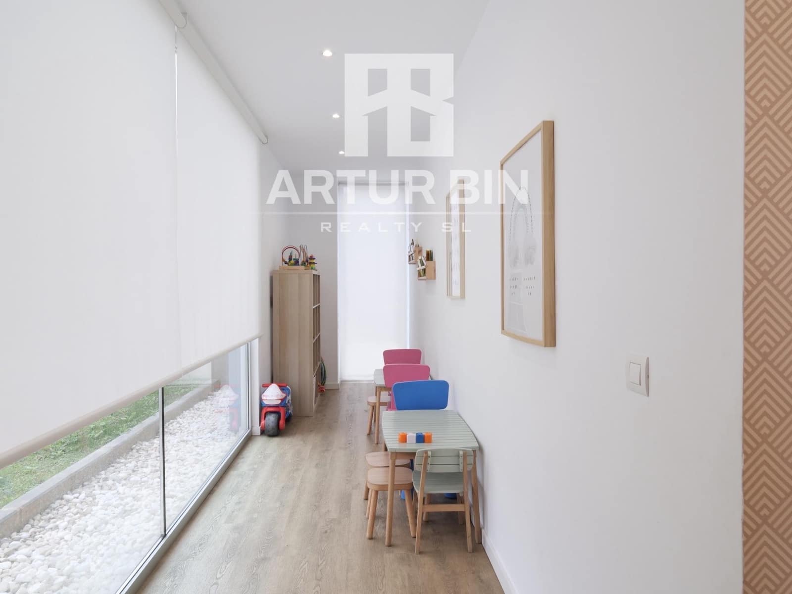 3 Zimmer Apartment zu verkaufen in Valencia Stadt mit Pool - 650.000 € (Ref: 9571197)