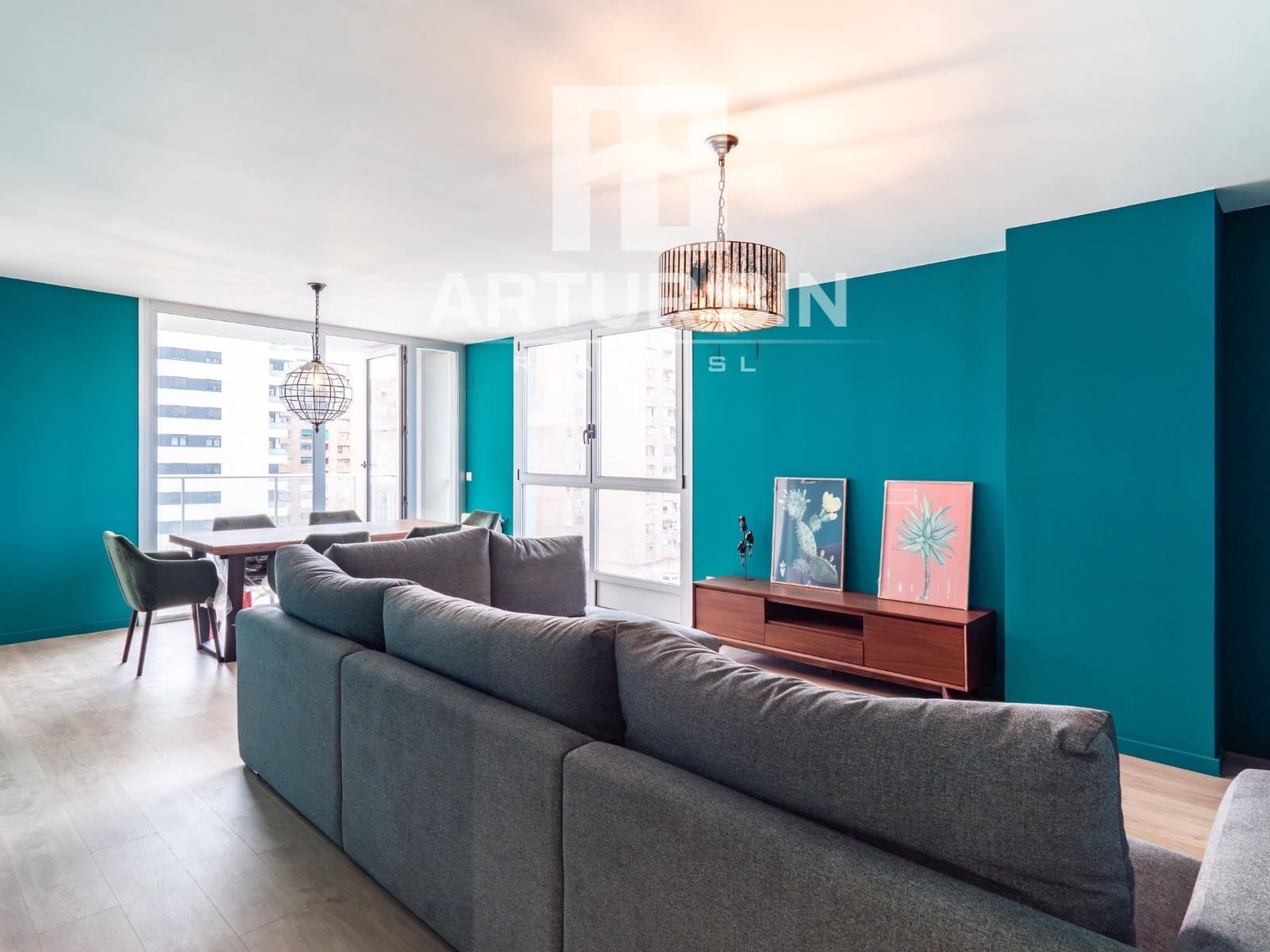 3 Zimmer Apartment zu verkaufen in Valencia Stadt mit Pool - 650.000 € (Ref: 9571197)