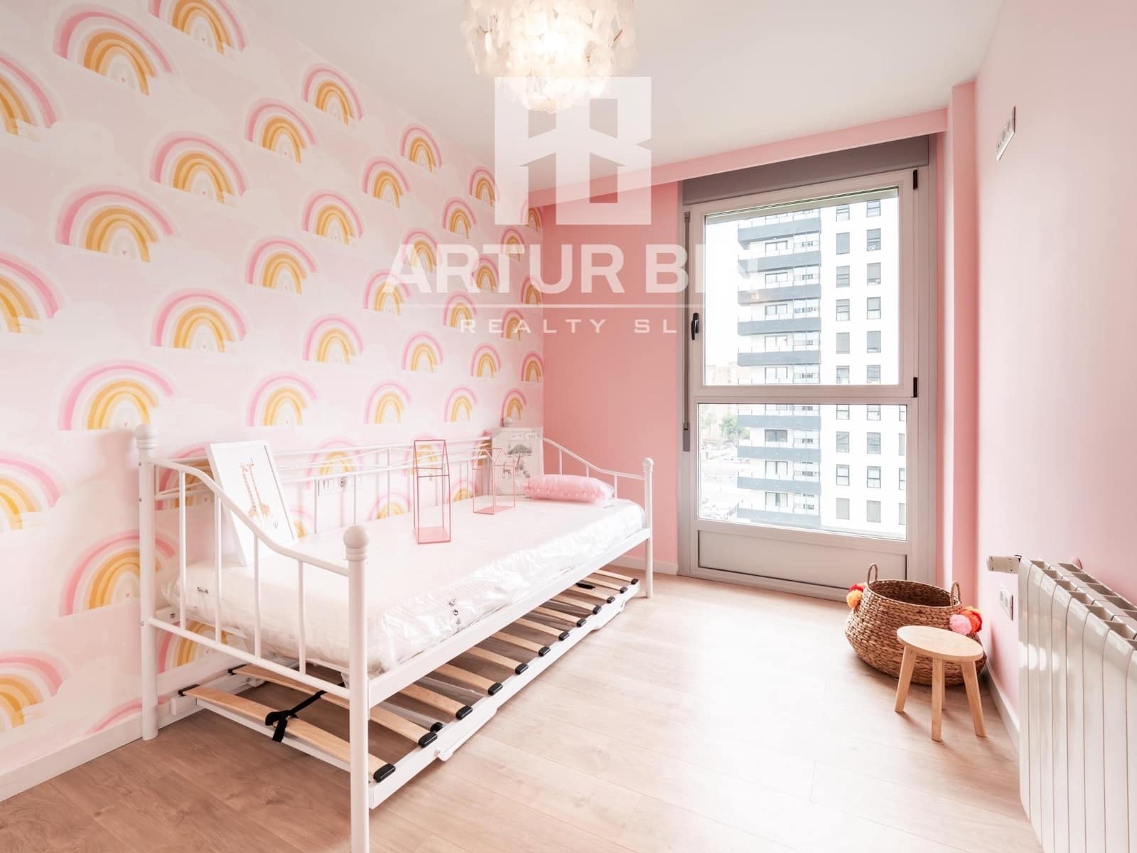 3 Zimmer Apartment zu verkaufen in Valencia Stadt mit Pool - 650.000 € (Ref: 9571197)