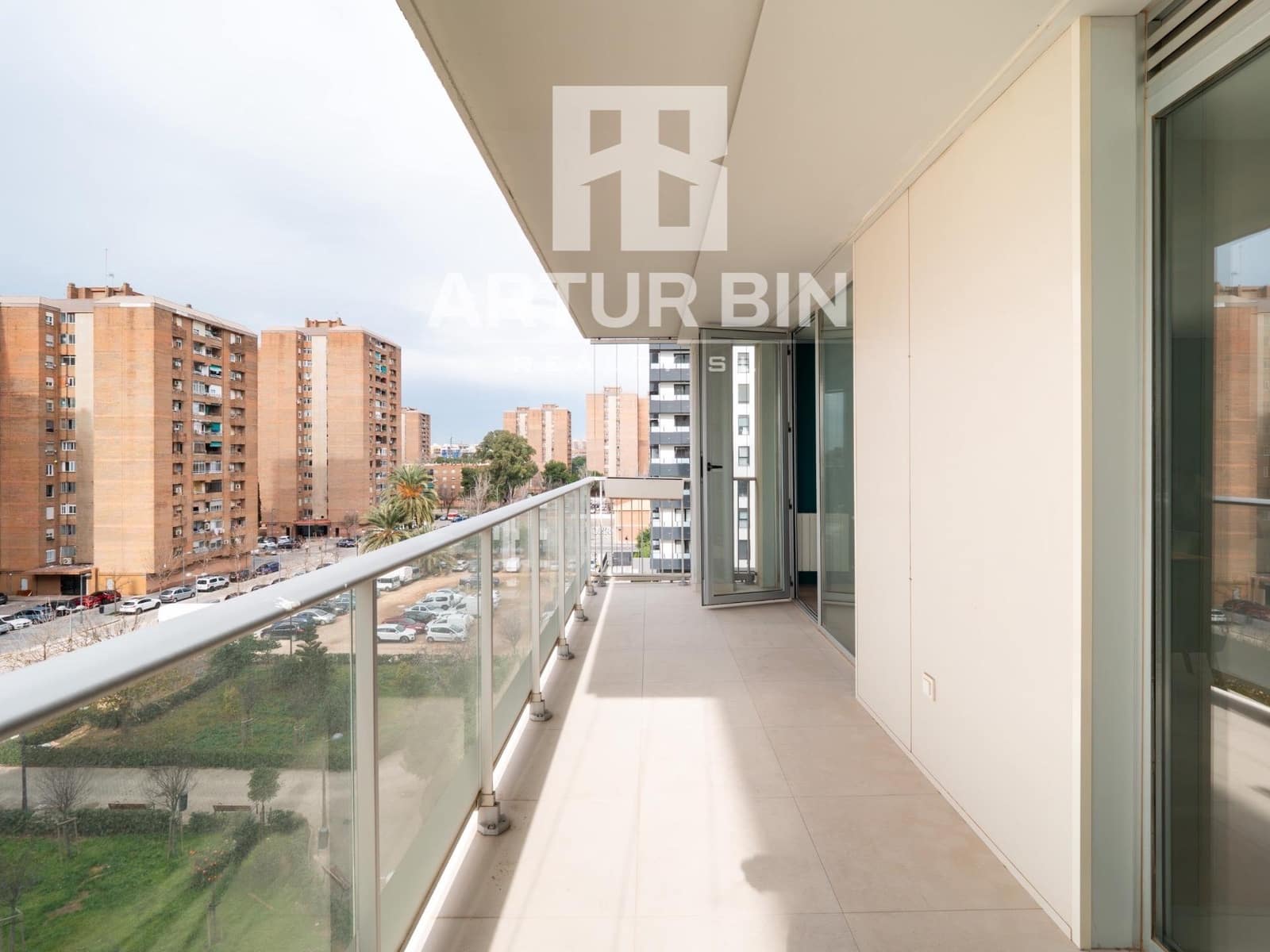 3 Zimmer Apartment zu verkaufen in Valencia Stadt mit Pool - 650.000 € (Ref: 9571197)