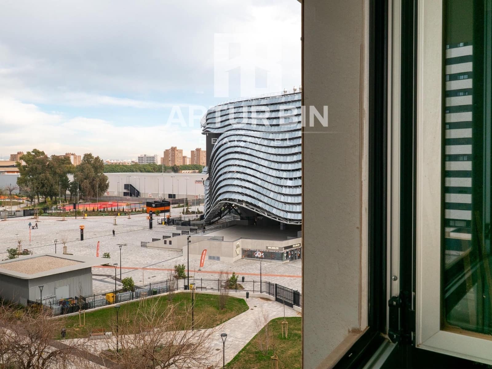 3 Zimmer Apartment zu verkaufen in Valencia Stadt mit Pool - 650.000 € (Ref: 9571197)