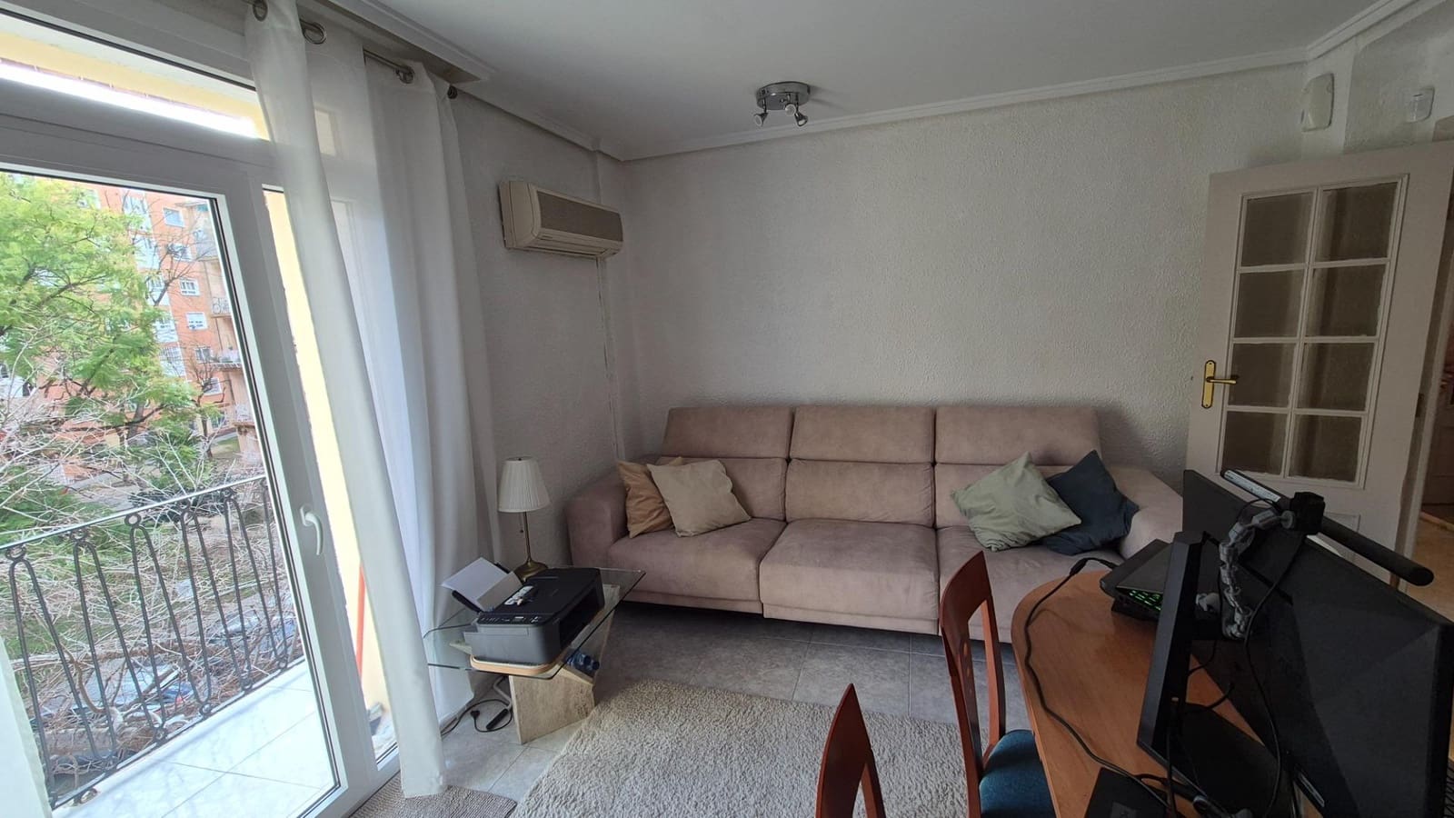 3 sovrum Lägenhet att hyra i Valencia stad - 1 200 € (Ref: 9574646)