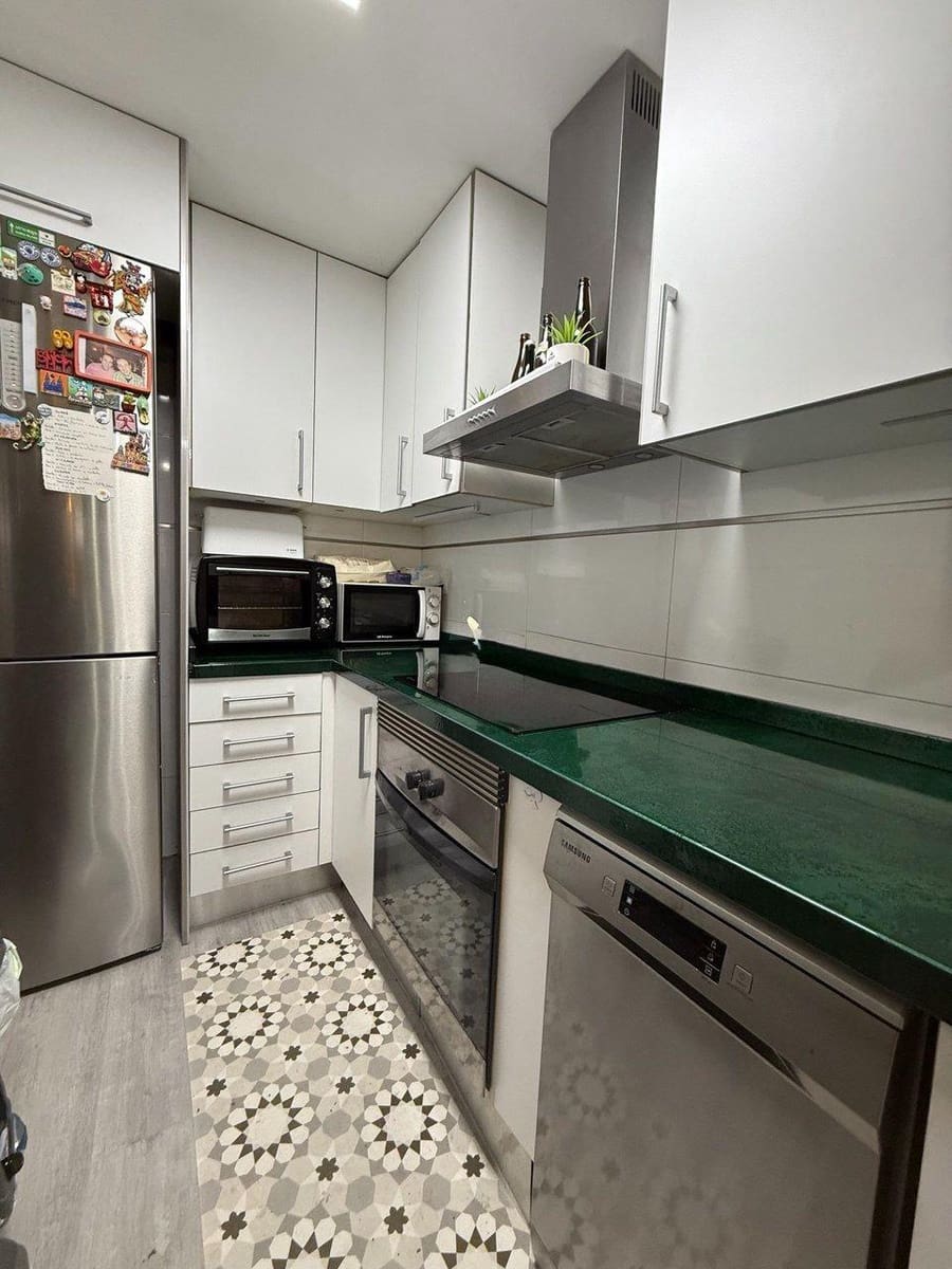 1 bedroom Apartment for sale in Valencia city with pool garage - € 345,000 (Ref: 9574647)