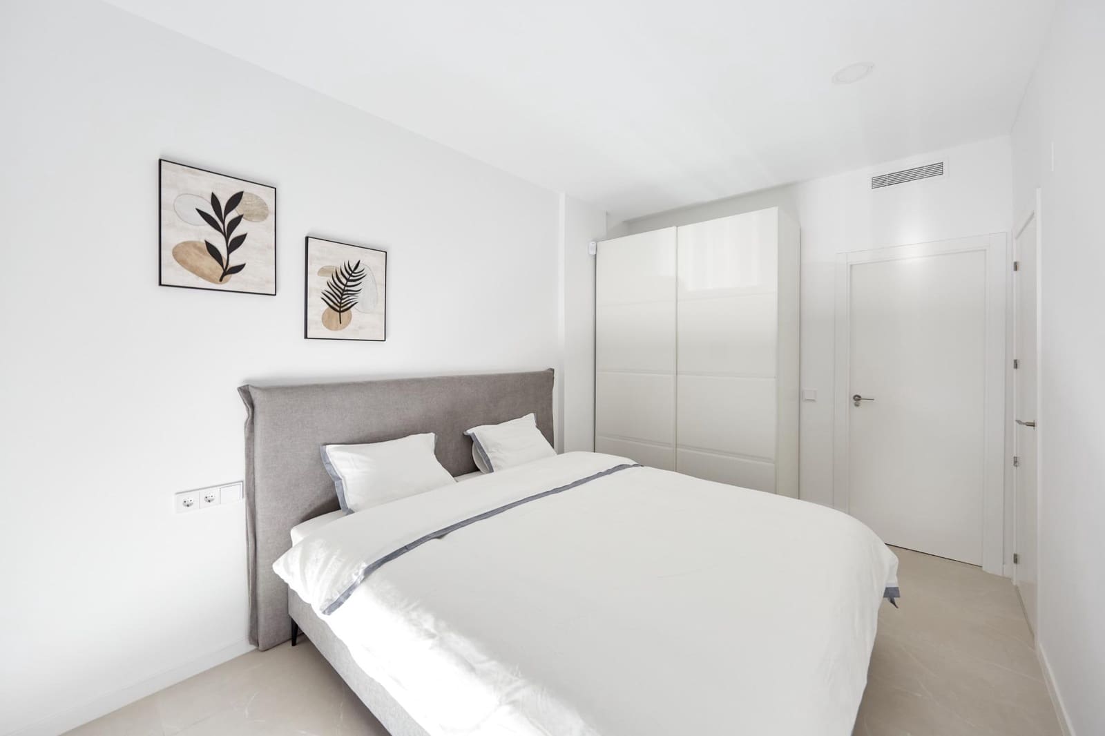 4 slaapkamer Appartement te huur in Finestrat met zwembad - € 3.000 (Ref: 9591325)