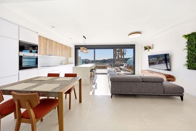 4 slaapkamer Appartement te huur in Finestrat met zwembad - € 3.000 (Ref: 9591325)