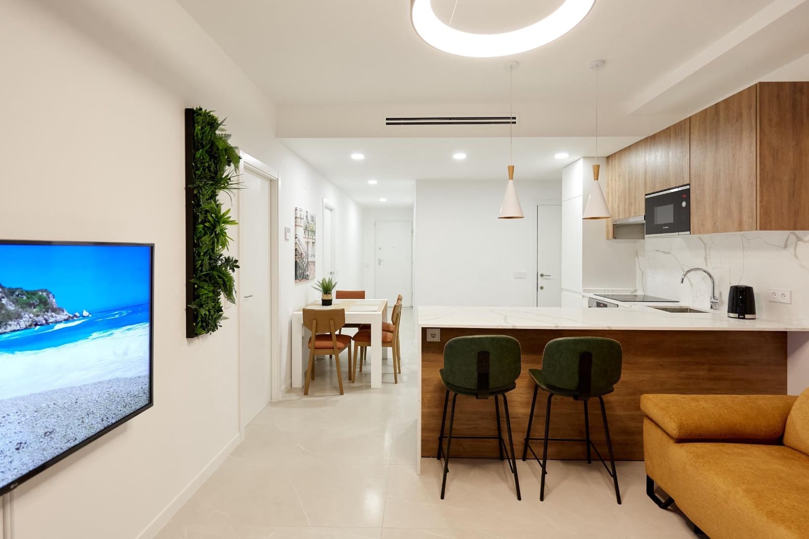 4 slaapkamer Appartement te huur in Finestrat met zwembad - € 3.000 (Ref: 9591325)