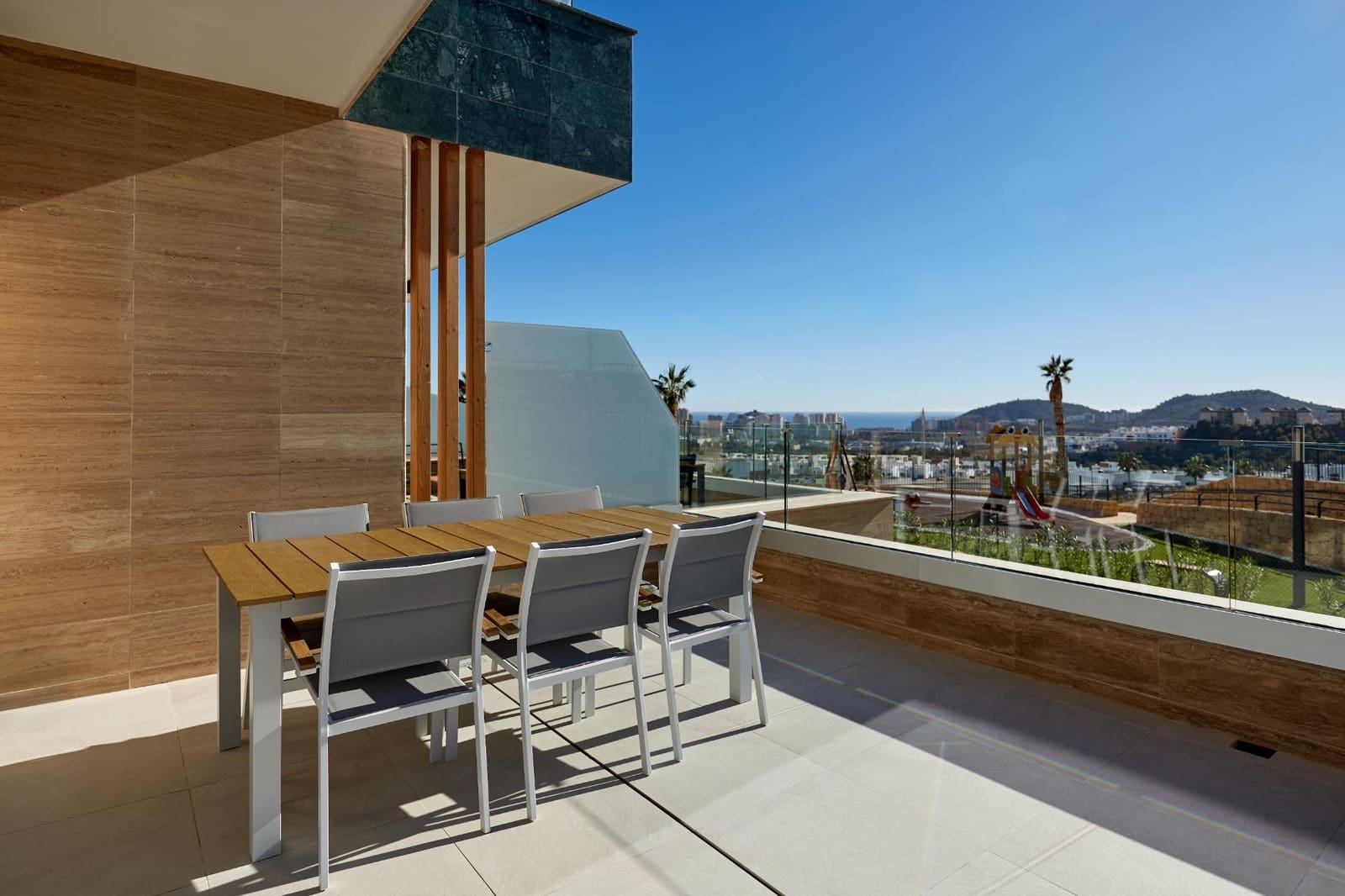 4 slaapkamer Appartement te huur in Finestrat met zwembad - € 3.000 (Ref: 9591325)