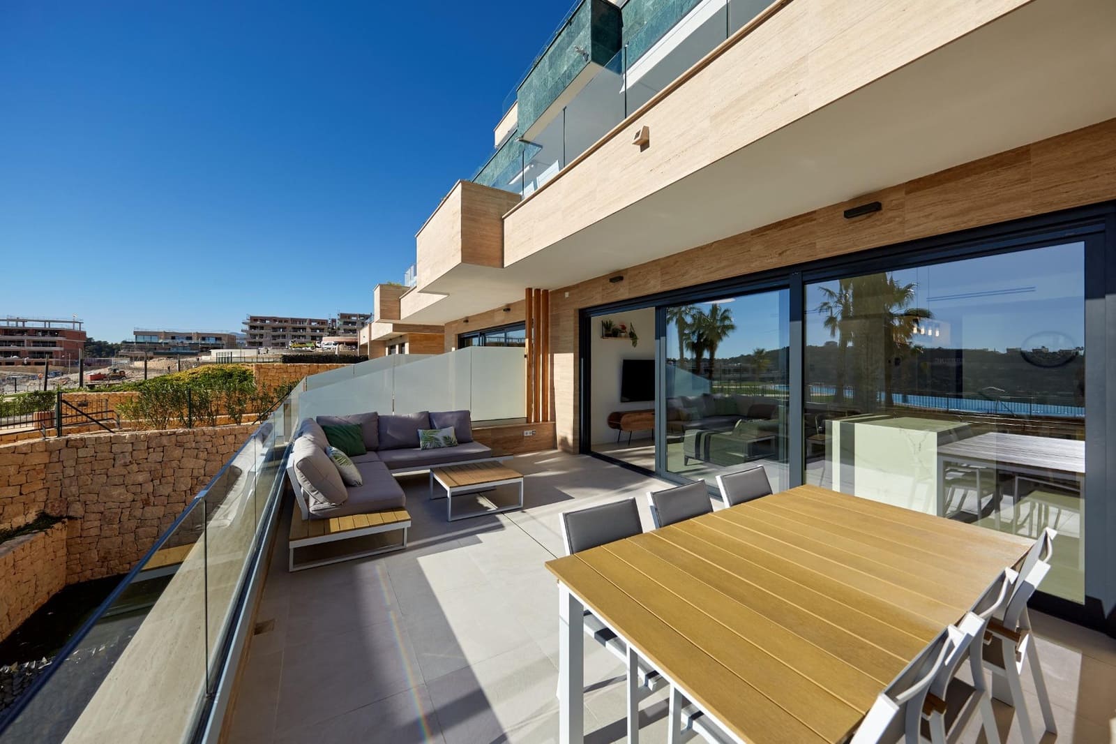 4 slaapkamer Appartement te huur in Finestrat met zwembad - € 3.000 (Ref: 9591325)