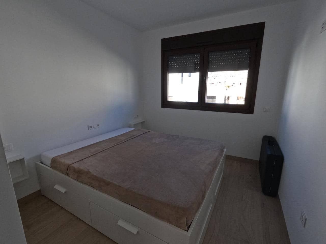 2 makuuhuone Bungalow vuokrattavana paikassa Finestrat - 1 600 € (Ref: 9591326)