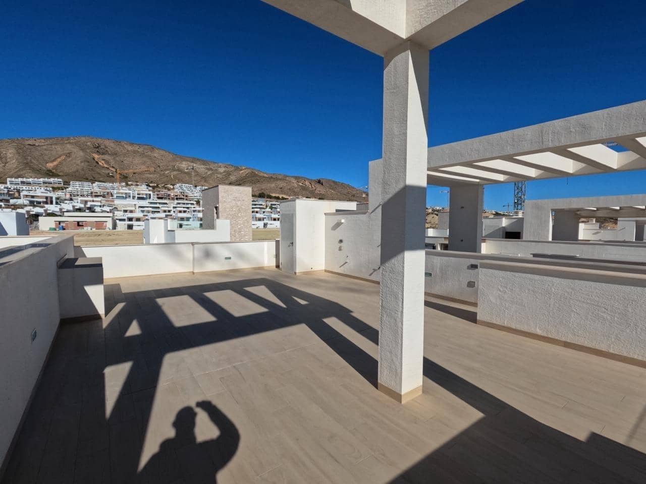 2 makuuhuone Bungalow vuokrattavana paikassa Finestrat - 1 600 € (Ref: 9591326)