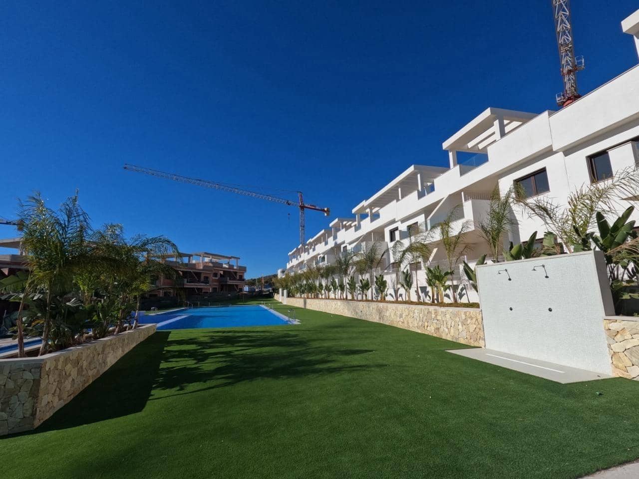 2 makuuhuone Bungalow vuokrattavana paikassa Finestrat - 1 600 € (Ref: 9591326)