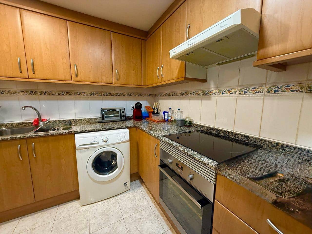 3 bedroom Apartment for sale in Paterna - € 250,000 (Ref: 9591327)