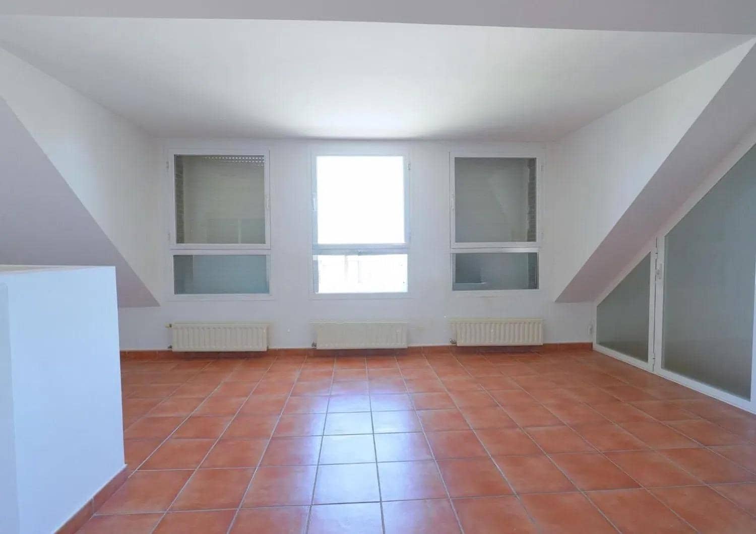 3 sovrum Villa att hyra i Betera med pool - 2 500 € (Ref: 9591329)