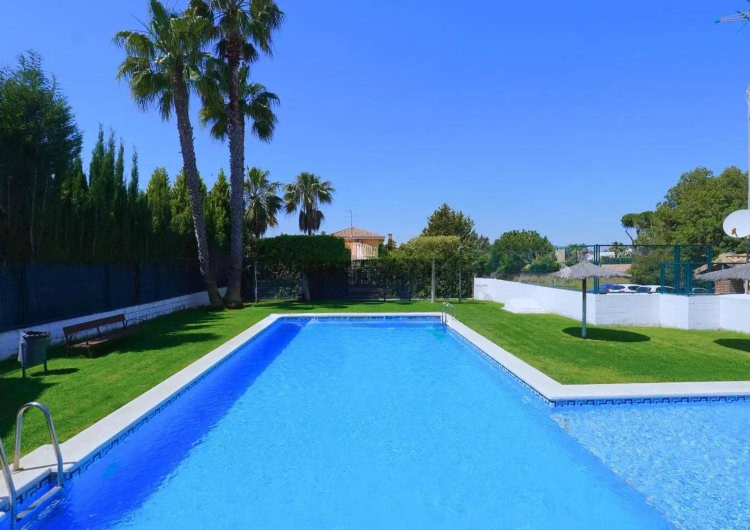 3 sovrum Villa att hyra i Betera med pool - 2 500 € (Ref: 9591329)