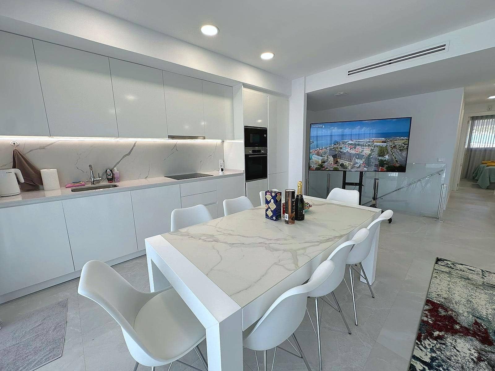 5 makuuhuone Huoneisto myytävänä paikassa Finestrat mukana uima-altaan - 590 000 € (Ref: 9605004)