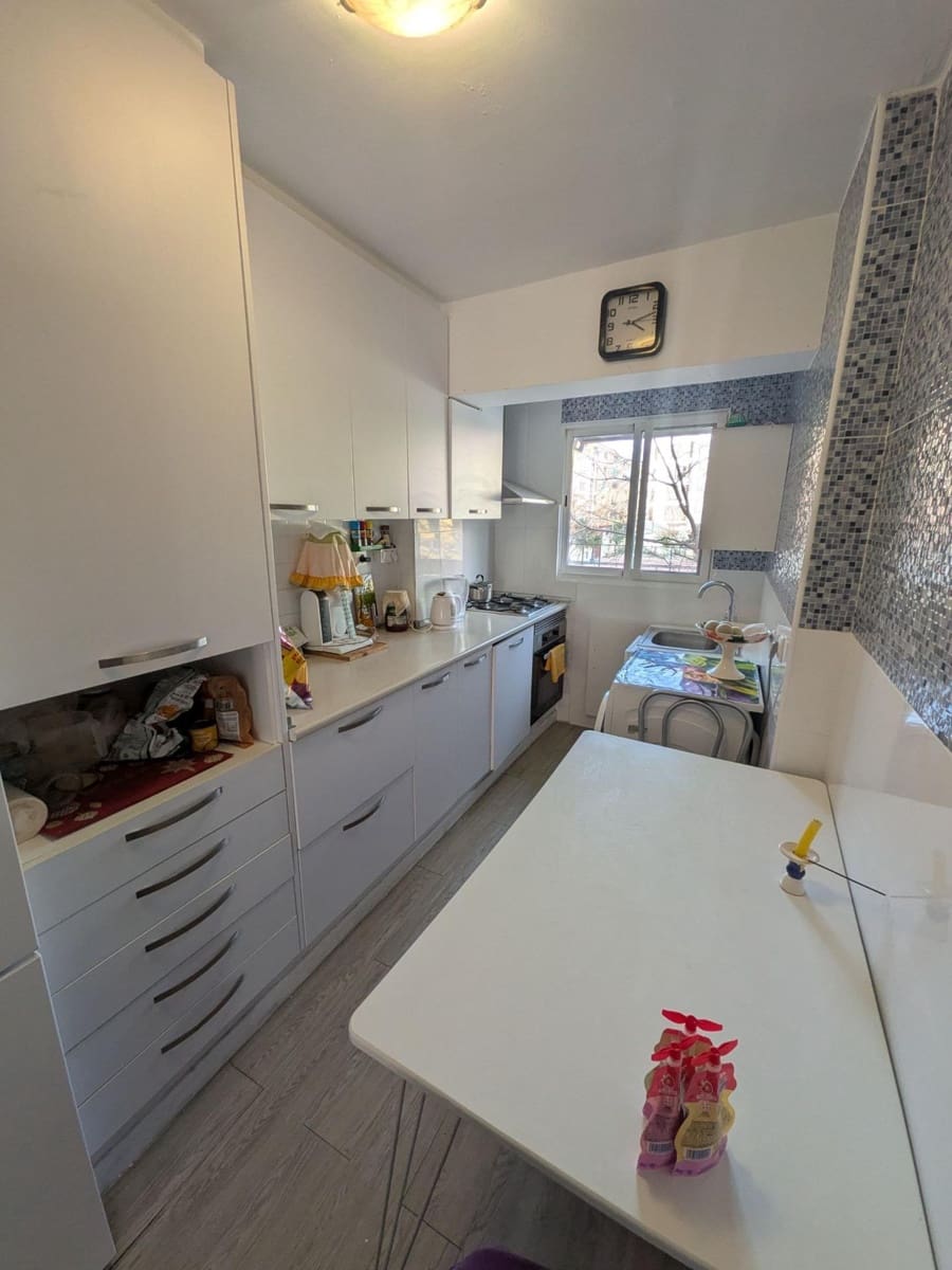 3 bedroom Apartment for sale in Valencia city - € 199,000 (Ref: 9608096)