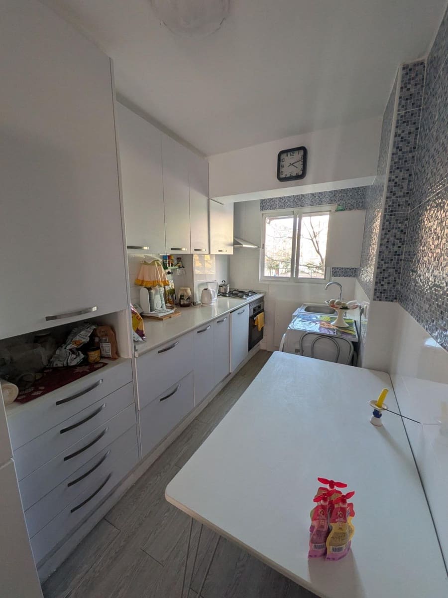 3 bedroom Apartment for sale in Valencia city - € 199,000 (Ref: 9608096)