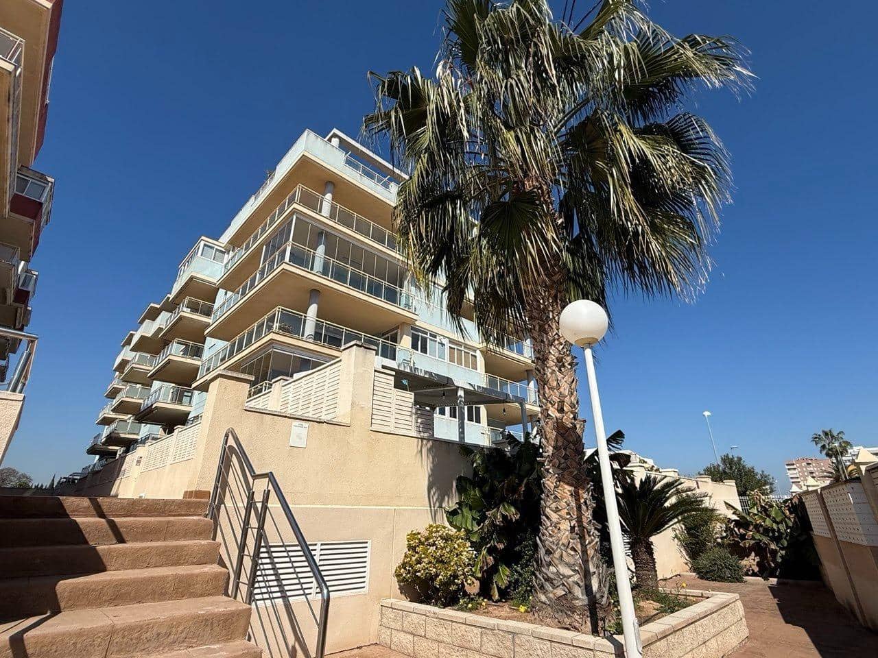 2 slaapkamer Appartement te koop in Canet d'En Berenguer - € 250.000 (Ref: 9625682)
