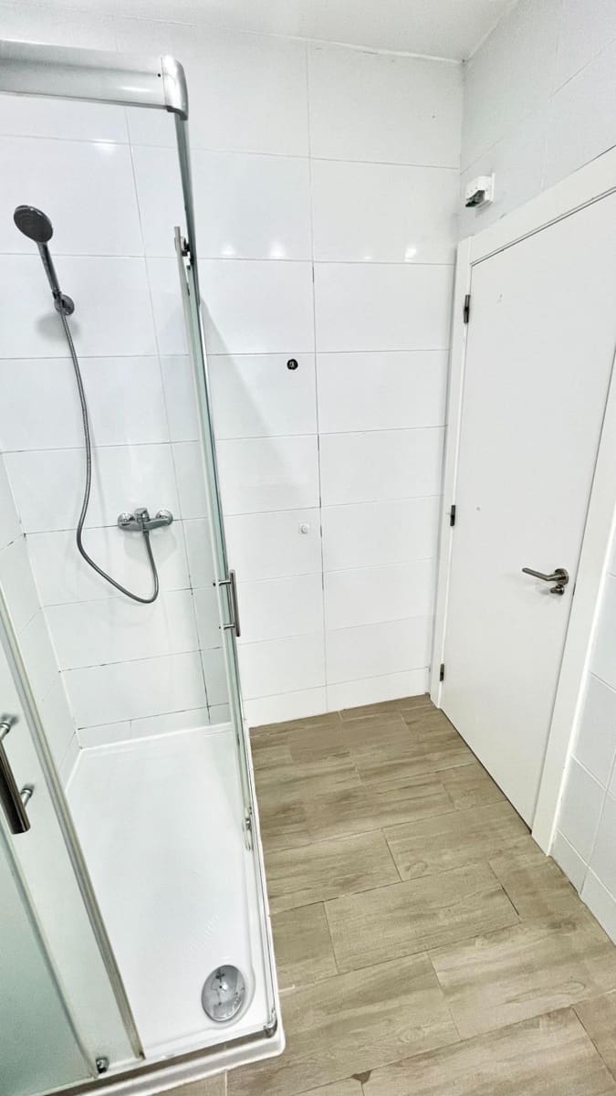 3 soveværelse Lejlighed til leje i Valencia by - € 1.575 (Ref: 9634309)