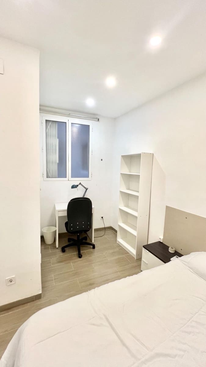 3 soveværelse Lejlighed til leje i Valencia by - € 1.575 (Ref: 9634309)