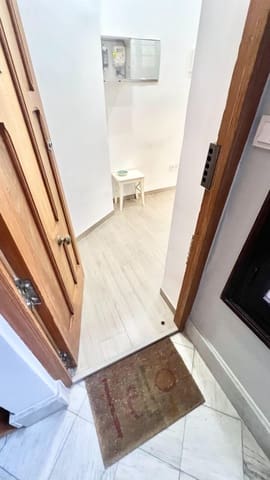 3 soveværelse Lejlighed til leje i La Seu, Valencia by - € 1.575 (Ref: 9634309)