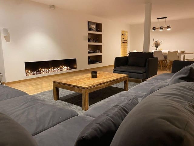 4 bedroom Villa for sale in San Antonio de Benagéber with pool - € 750,000 (Ref: 9634313)